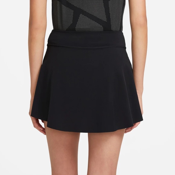 NIKE Black Club Tennis Skirt - Picture 8 of 16